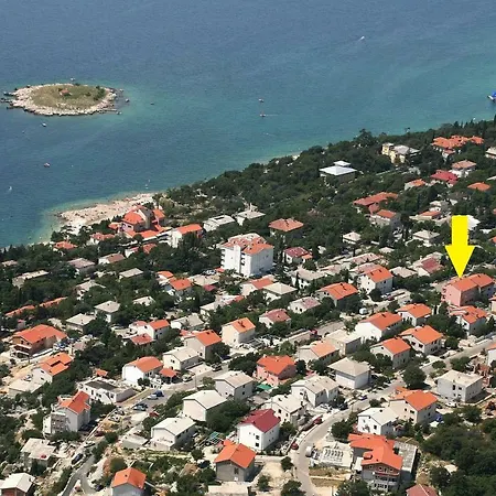 Ivona 4 * Novi Vinodolski